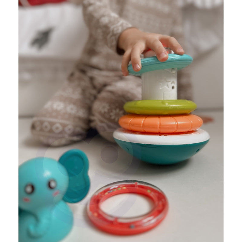 Interaktīva piramīda ar skaņu un grabuļiem