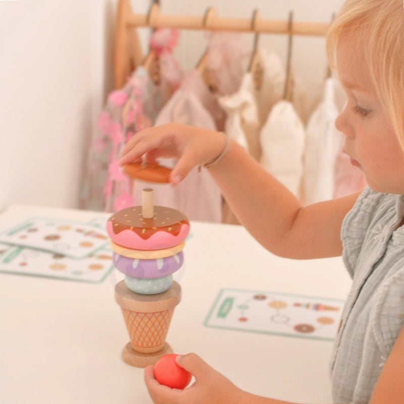 Saldējums - loģiskās domāšanas spēle ar kartītēm