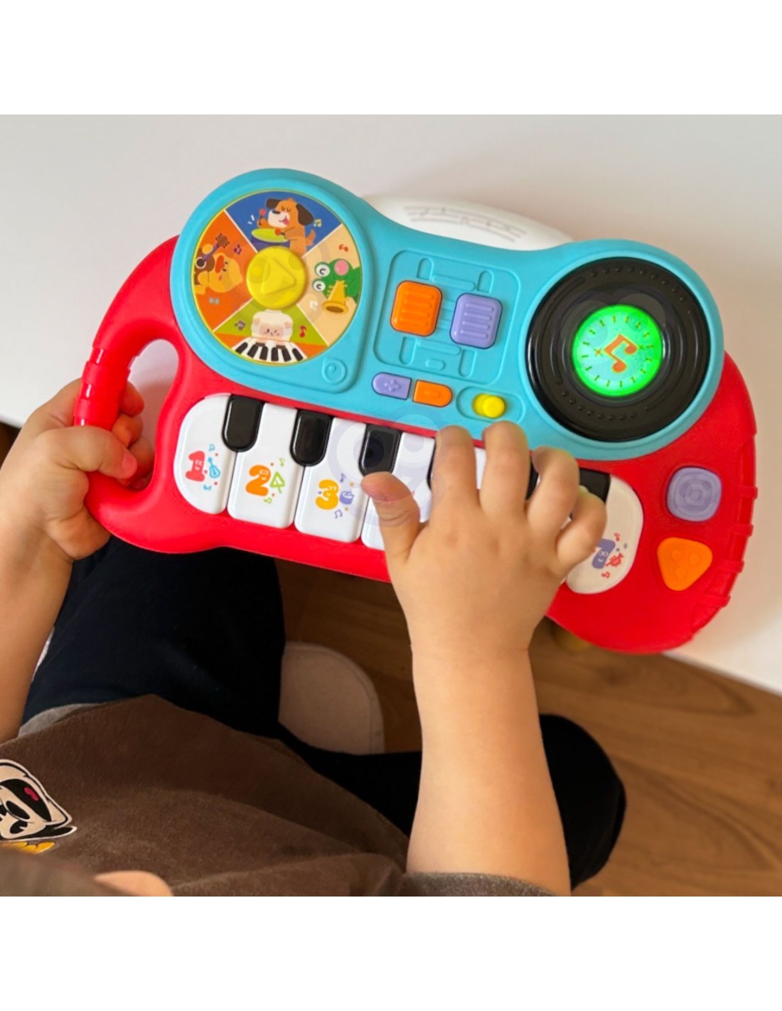 Mazais DJ, Interaktīvas mazās klavieres bērnam